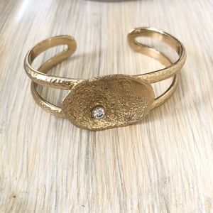 Melinda Maria Vanessa Pod cuff white cz